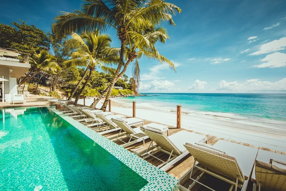 Carana Beach Hotel, Mahé