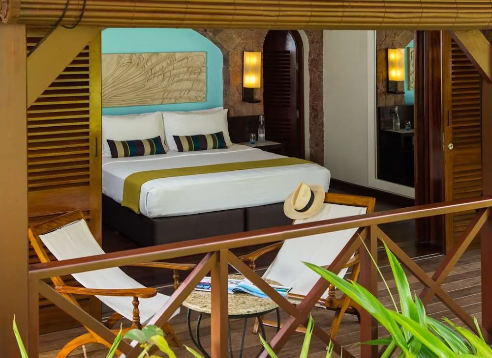 Paradise Sun Hotel, Praslin
