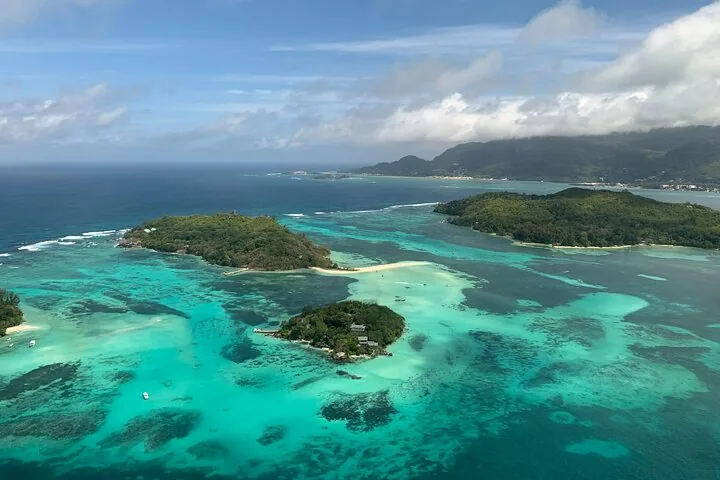 Reef Safari, snorkeling em Baie Ternay