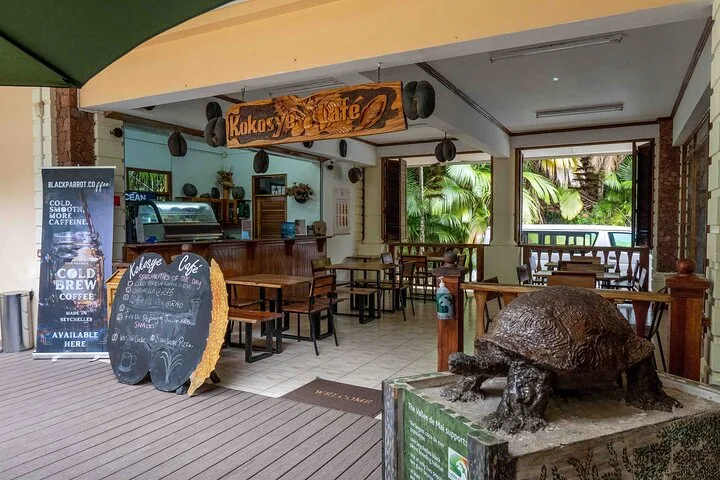 Vallée de Mai e o coco-de-mer, em Praslin